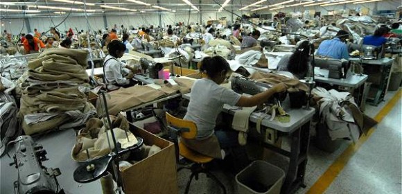 Crecimiento económico del 2,8% I T 2015